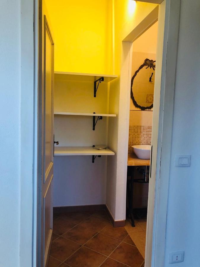 Apartamento Holiday House Cuordinatura Montopoli in Val dʼArno Exterior foto