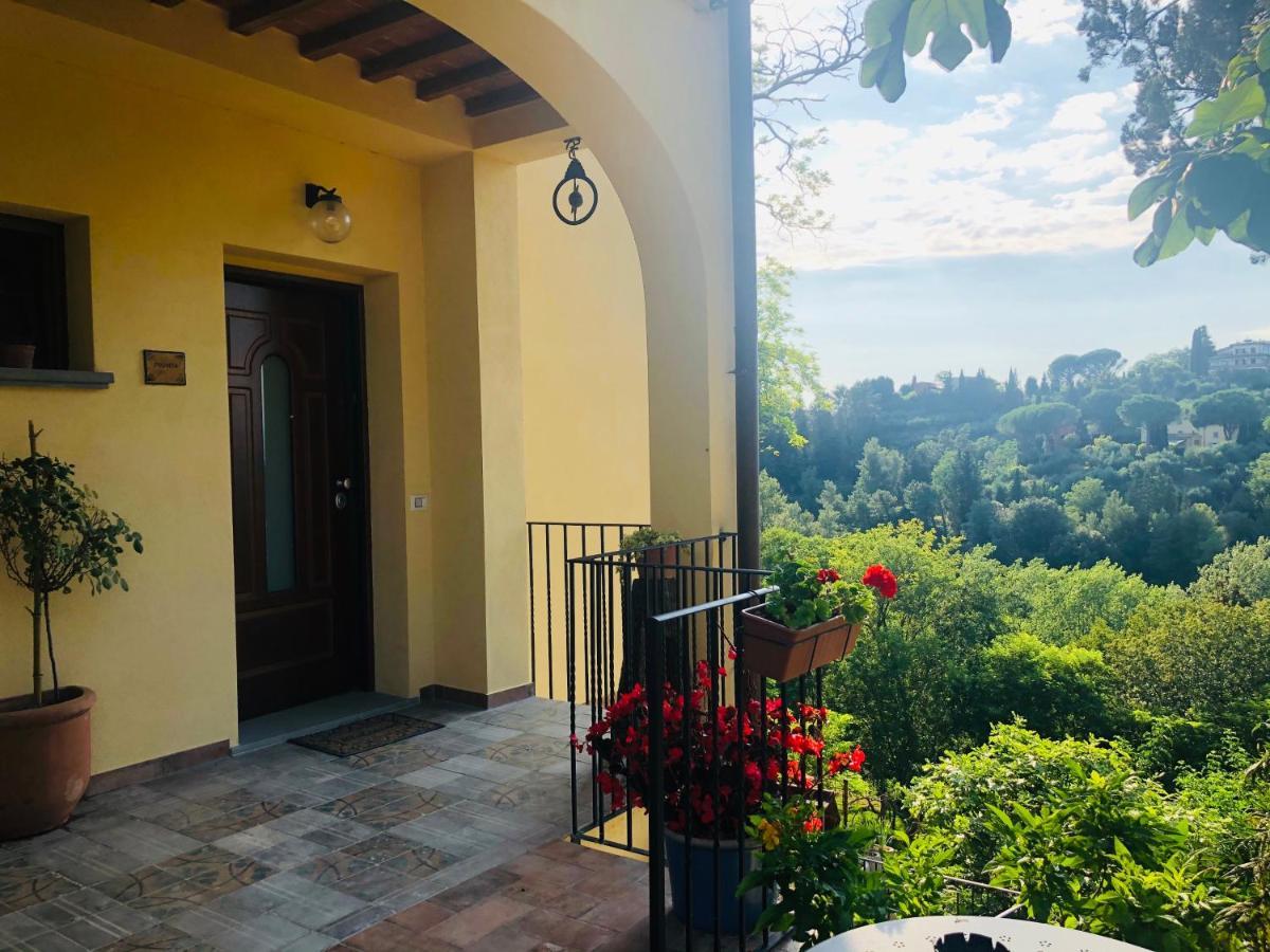 Apartamento Holiday House Cuordinatura Montopoli in Val dʼArno Exterior foto