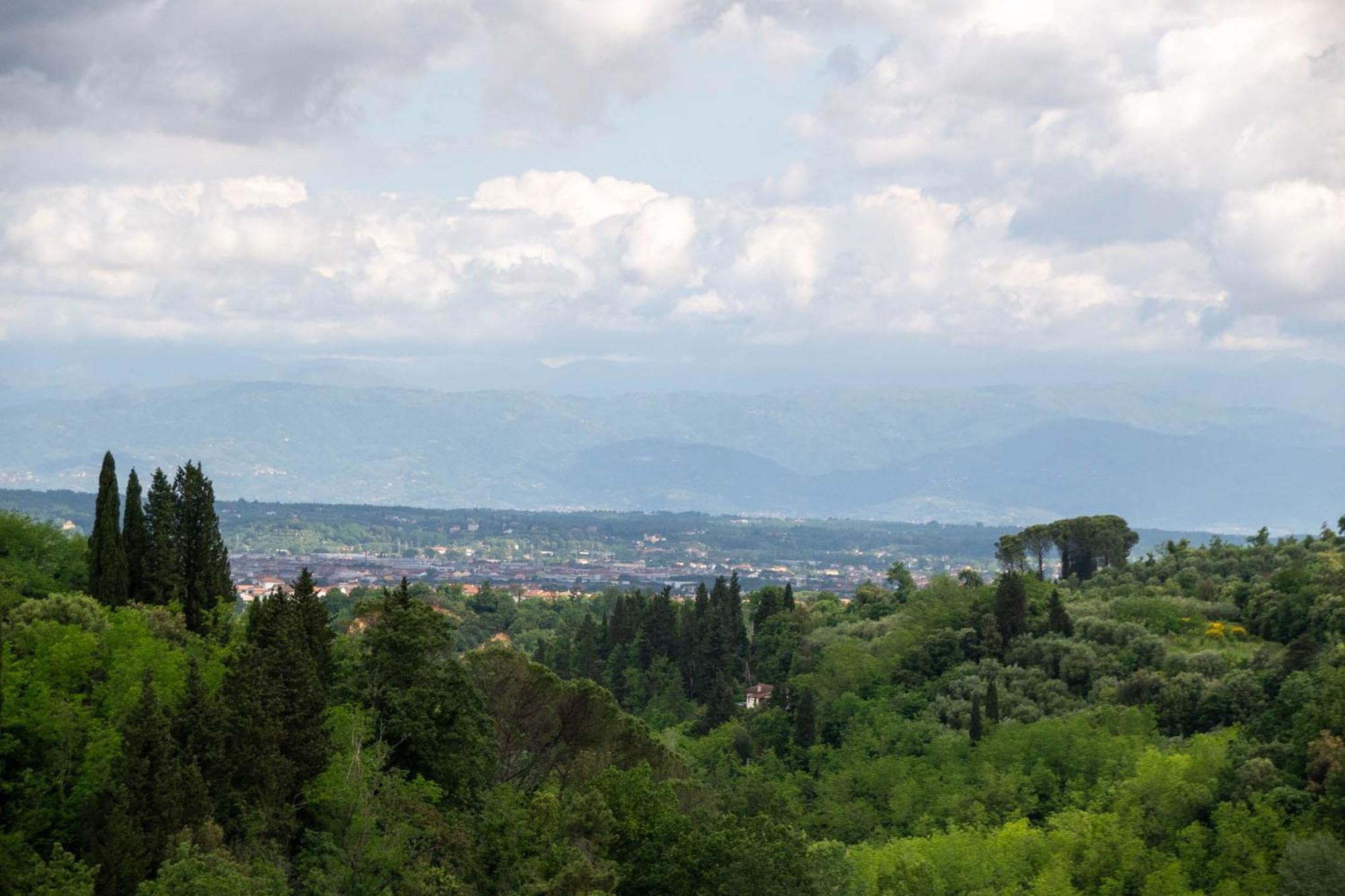 Apartamento Holiday House Cuordinatura Montopoli in Val dʼArno Exterior foto