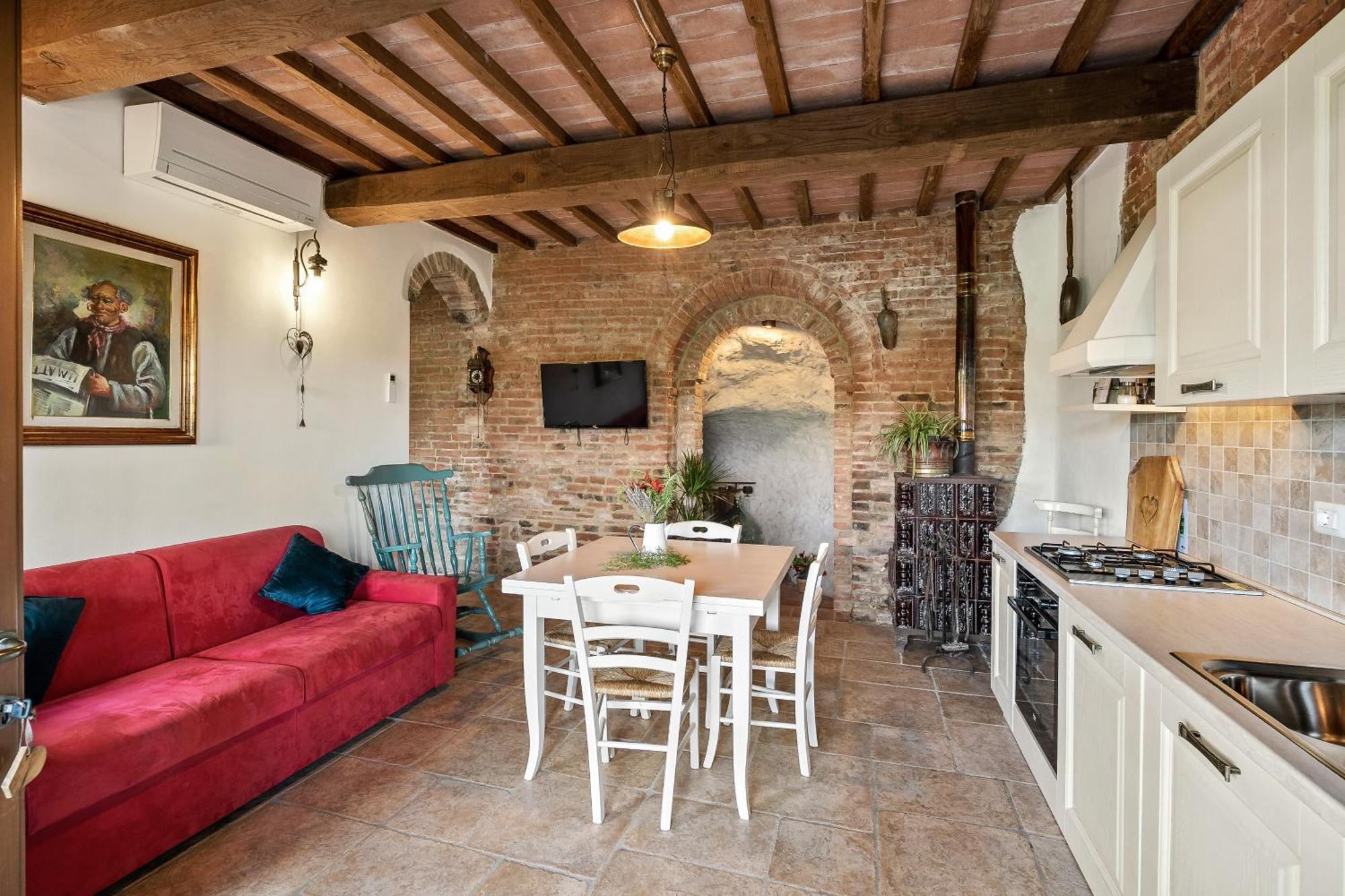 Apartamento Holiday House Cuordinatura Montopoli in Val dʼArno Exterior foto