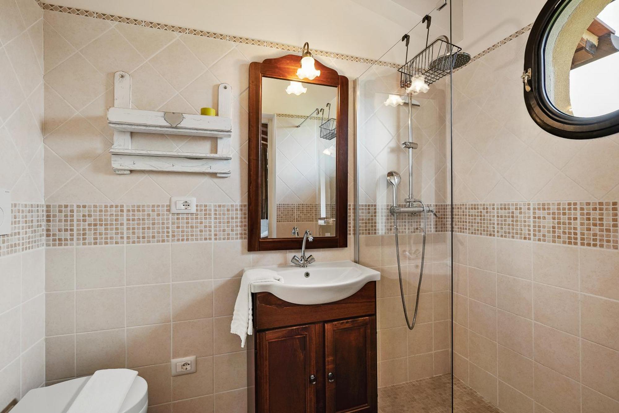 Apartamento Holiday House Cuordinatura Montopoli in Val dʼArno Exterior foto