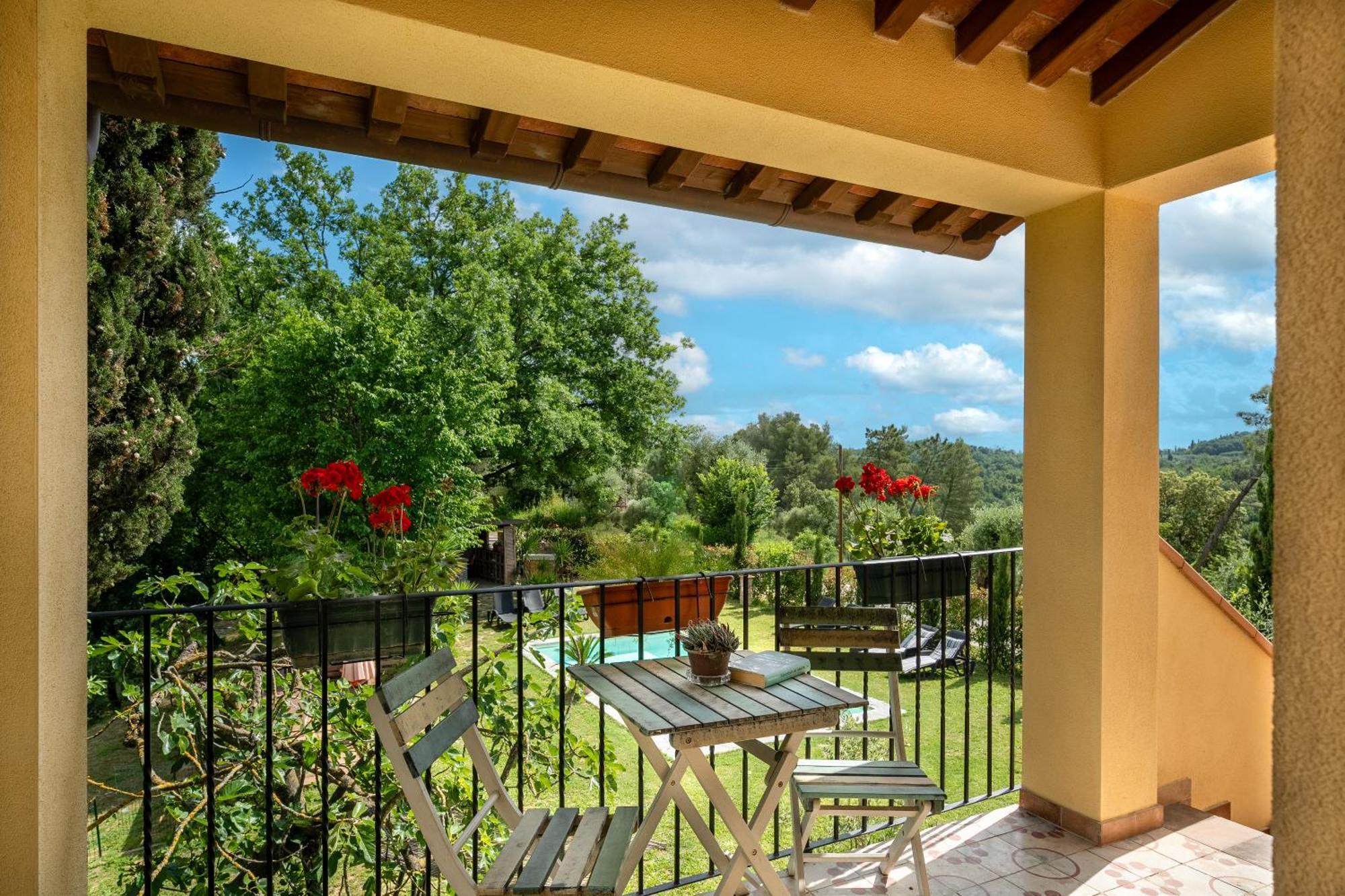 Apartamento Holiday House Cuordinatura Montopoli in Val dʼArno Exterior foto